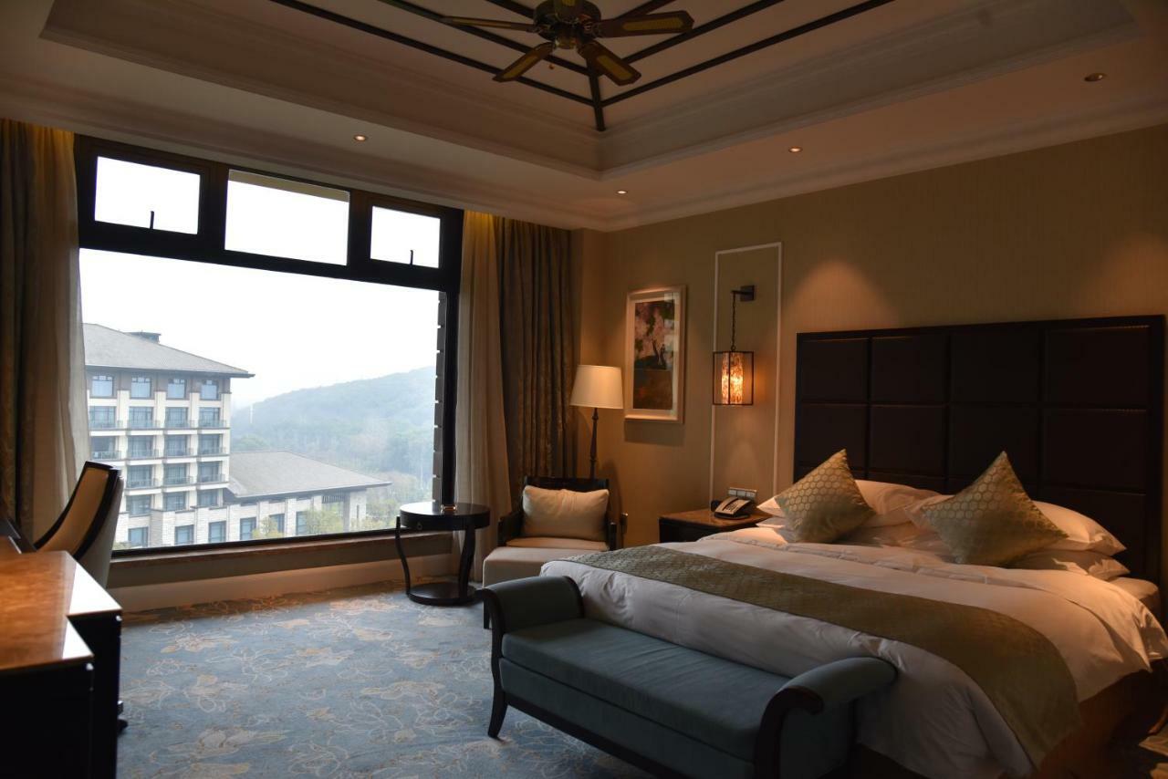 Wuxi Taihu Hotel Экстерьер фото